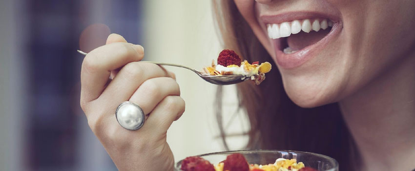 Benefits of dental implants